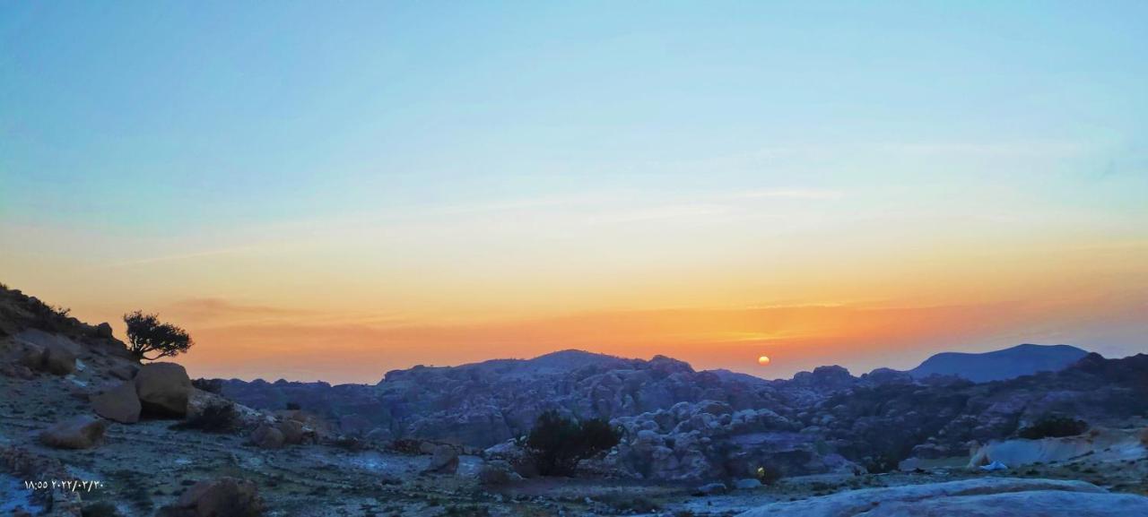Отель Petra Wassaif Camp Вади Муса Экстерьер фото