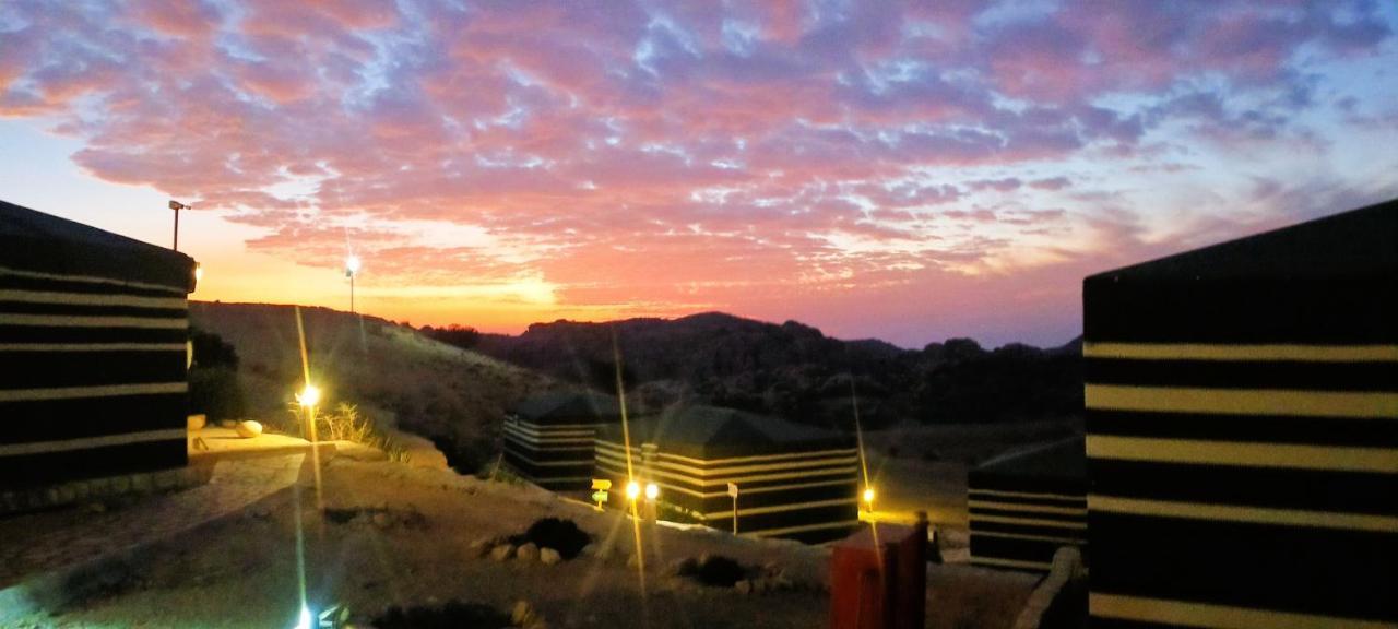Отель Petra Wassaif Camp Вади Муса Экстерьер фото